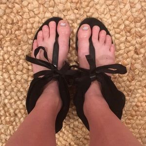 Chinese Laundry Suede Ribbon Sandals